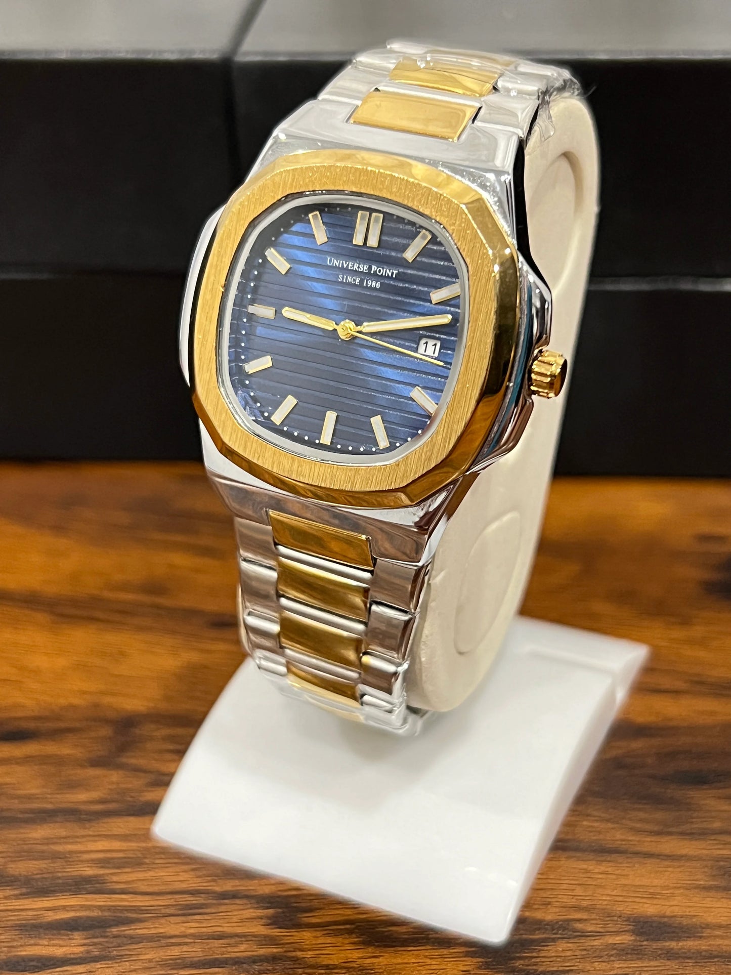 PP truetone with blue dial with date