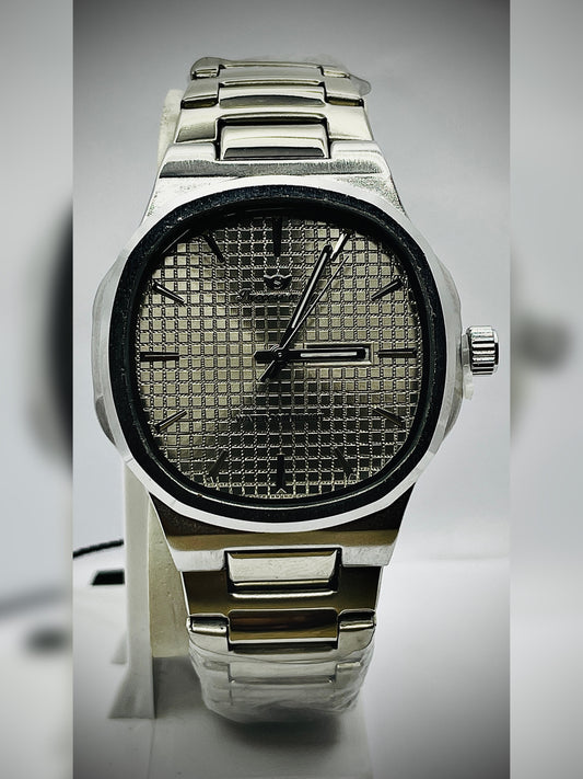 success way silver with silver dial day and date